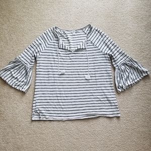 Bell sleeve striped shirt